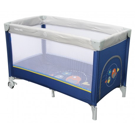 Single layer portable travel cot