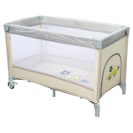 Single layer portable travel cot